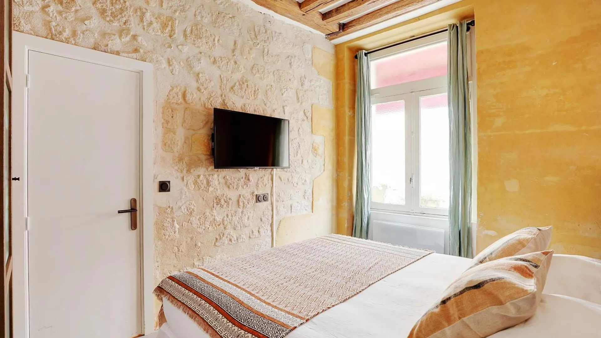 Spacious Apartment - 4Br-10P - Place Des Vosges Παρίσι