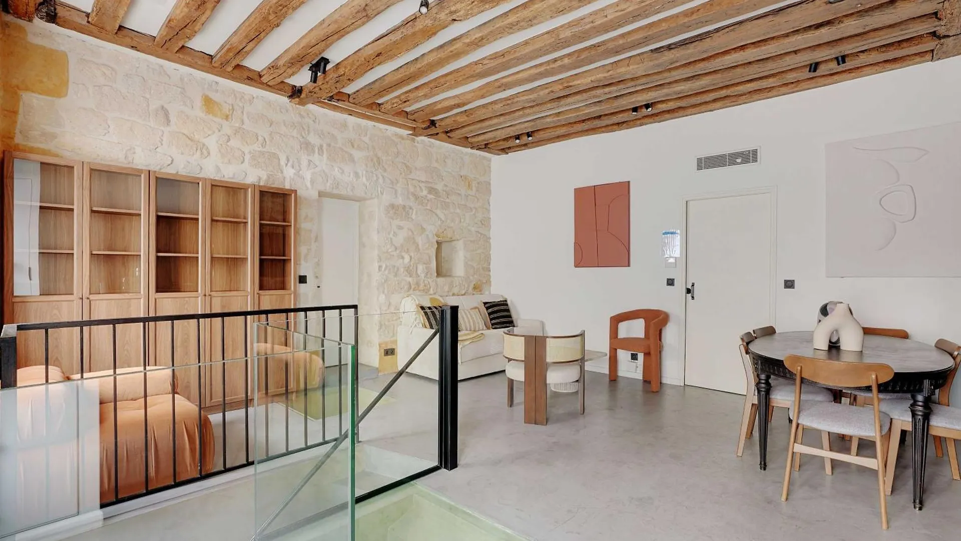 Spacious Apartment - 4Br-10P - Place Des Vosges Paryż